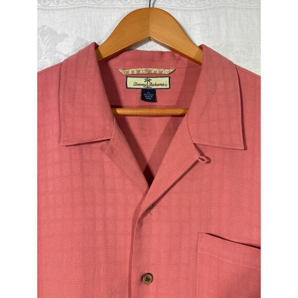 Tommy Bahama Button Up XL 100% SILK Salmon Textured - Picture 5 of 14